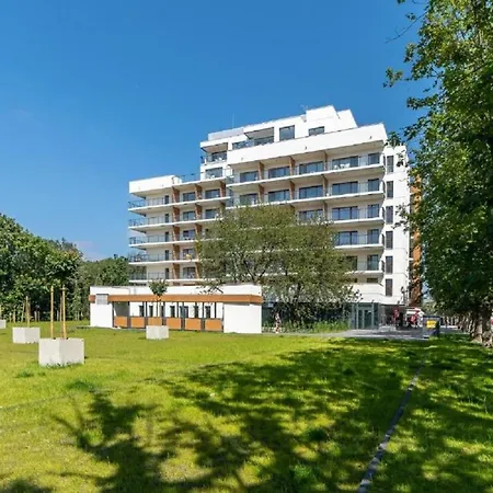Apartment Aquamarina Prima 61 By Renters *
